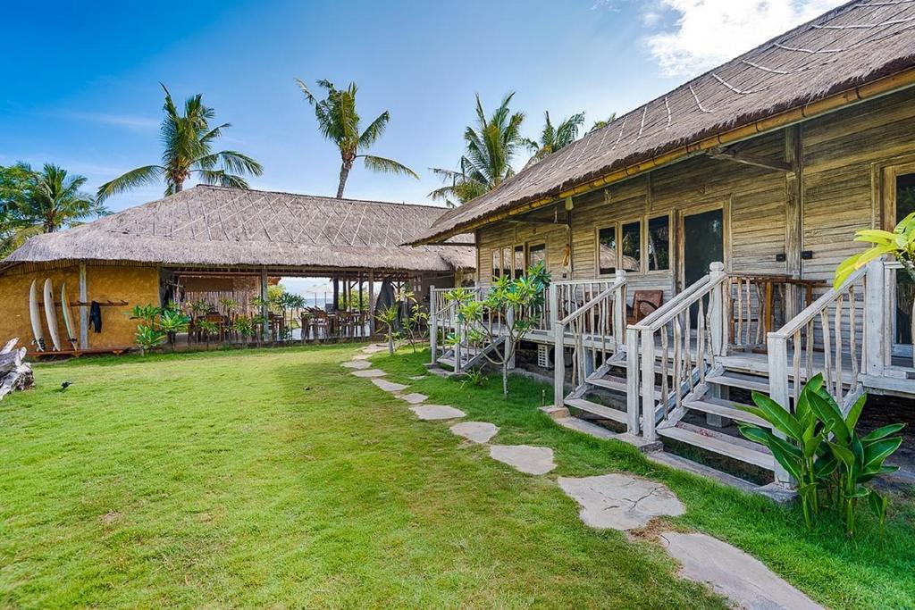 Planet Nomadas Resort Nusa Lembongan  Exterior photo